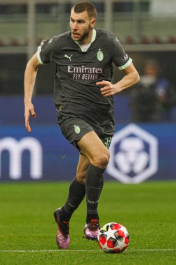 Strahinja Pavloviç UEFA Şampiyonlar Ligi maçında AC Milan ve Girona FC (Maciej Rogowski) takımları arasında görüldü.)