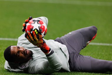 Mike Maignan UEFA Şampiyonlar Ligi maçında AC Milan ve Girona FC takımları arasında görüldü (Maciej Rogowski)