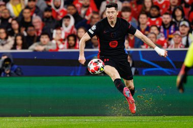 Robert Lewandowski UEFA Şampiyonlar Ligi maçında SL Benfica ve FC Barcelona (Maciej Rogowski) takımları arasında görüldü.)