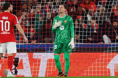 Wojciech Szczesny UEFA Şampiyonlar Ligi maçında SL Benfica ve FC Barcelona (Maciej Rogowski) takımları arasında görüldü.)