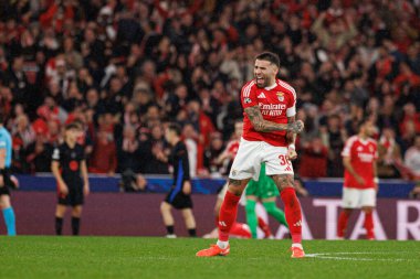 Nicolas Otamendi UEFA Şampiyonlar Ligi maçında SL Benfica ve FC Barcelona (Maciej Rogowski) takımları arasında görüldü.)