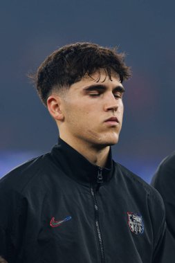 Pau Cubarsi UEFA Şampiyonlar Ligi maçında SL Benfica ve FC Barcelona (Maciej Rogowski) takımları arasında görüldü.)