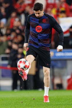 Robert Lewandowski UEFA Şampiyonlar Ligi maçında SL Benfica ve FC Barcelona (Maciej Rogowski) takımları arasında görüldü.)