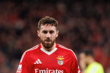 Liga Portekiz maçında SL Benfica ve FC Famalicao (Maciej Rogowski) takımları arasında Orkun Kokcu görüldü.)