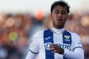 Renato Tapia, Estadio Municipal de Butarque 'da CD Leganes ve Atletico de Madrid takımları arasında LaLiga EA SPORTS maçı sırasında görüldü (Maciej Rogowski)
