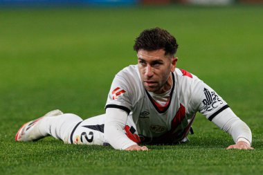 Adrian Embarba, LaLiga EA SPORTS maçı sırasında Osasuna ve Rayo Vallecano takımları arasında El Sadar 'da görüldü (Maciej Rogowski)