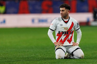 Adrian Embarba, LaLiga EA SPORTS maçı sırasında Osasuna ve Rayo Vallecano takımları arasında El Sadar 'da görüldü (Maciej Rogowski)