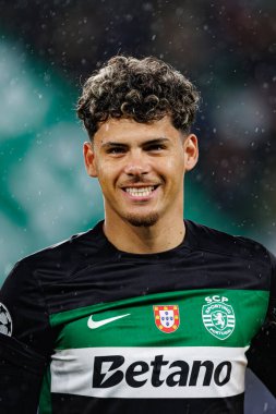 Maximiliano Araujo UEFA Şampiyonlar Ligi maçında Sporting CP ve Bologna FC takımları arasında görüldü (Maciej Rogowski)