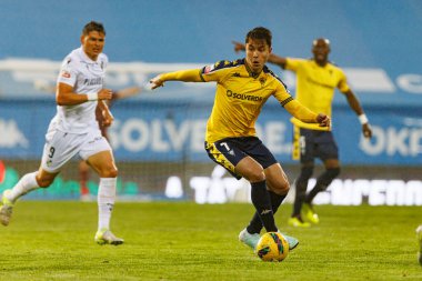 Vinicius Zanocelo, Liga Portekiz maçı sırasında GD Estoril Praia ve Vitoria SC takımları arasında Estadio Antonio Coimbra da Mota 'da (Maciej Rogowski)