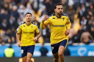 Joao Carvalho, Liga Portekiz maçında GD Estoril Praia ve Vitoria SC takımları arasında attığı gol sonrasında Estadio Antonio Coimbra da Mota 'da (Maciej Rogowski)