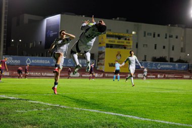 Jose Melro ve Luan Dias Farias, Liga Portugal 2 maçında SCU Torreense ve SL Benfica B (Maciej Rogowski)