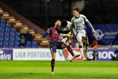 Tobias Thomsen ve Francisco Domingues Liga Portekiz 2 maçında SCU Torreense ve SL Benfica B (Maciej Rogowski)