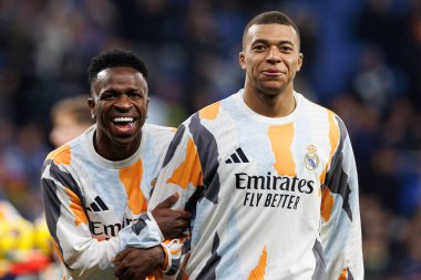 Vinicius Junior ve Kylian Mbappe, LaLiga EASPORTS maçında RCD Espanyol de Barcelona ve Real Madrid FC takımları arasında RCDE Stadyumu 'nda görüldü (Maciej Rogowski)