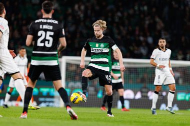Morten Hjulmand, Liga Portekiz maçı sırasında Estadio Jose Alvalade 'deki CP ve SC Farense takımları arasında görüldü (Maciej Rogowski)