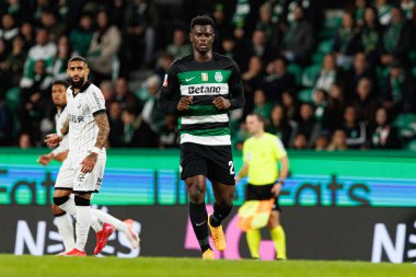Ousmane Diomande, Liga Portekiz maçı sırasında Estadio Jose Alvalade 'deki CP ve SC Farense takımları arasında görüldü (Maciej Rogowski)