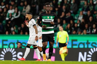 Ousmane Diomande, Liga Portekiz maçı sırasında Estadio Jose Alvalade 'deki CP ve SC Farense takımları arasında görüldü (Maciej Rogowski)