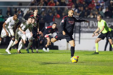 Arthur Cabral, Liga Portekiz maçı sırasında Estrela Amadora ve SL Benfica takımları arasında Estadio Jose Gomes 'de (Maciej Rogowski)