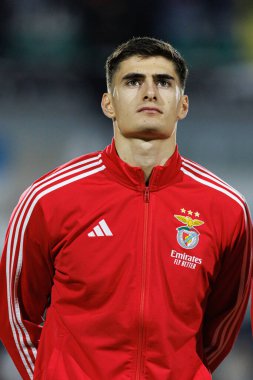 Antonio Silva, Liga Portekiz maçı sırasında Estrela Amadora ve SL Benfica takımları arasında Estadio Jose Gomes 'de (Maciej Rogowski)