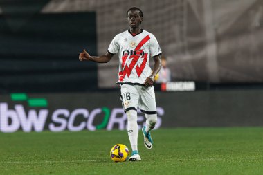 Abdul Mumin Süleyman, LaLiga EA SPORTS maçı sırasında Estadio de Vallecas 'ta Rayo Vallecano ve Real Valladolid CF takımları arasında görüldü (Maciej Rogowski)