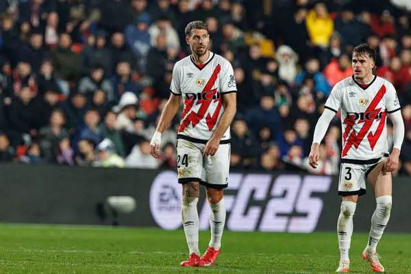 Florian Lejeune, Rayo Vallecano ve Real Valladolid CF takımları arasında LaLiga EA SPORTS maçı sırasında Estadio de Vallecas 'ta görüldü (Maciej Rogowski)
