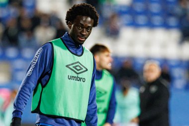 Abdul Mumin Süleyman, LaLiga EA SPORTS maçı sırasında Estadio Municipal de Butarque 'da CD Leganes ve Rayo Vallecano takımları arasında görüldü (Maciej Rogowski)