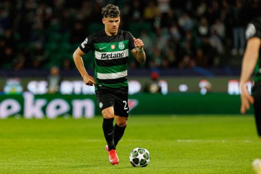Maximiliano Araujo UEFA Şampiyonlar Ligi maçında Sporting CP ve Borussia Dortmund (Maciej Rogowski)