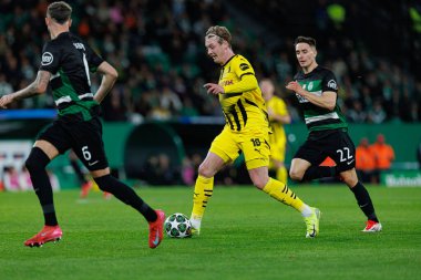 Julian Brandt UEFA Şampiyonlar Ligi maçında Sporting CP ve Borussia Dortmund (Maciej Rogowski) takımları arasında görüldü.)