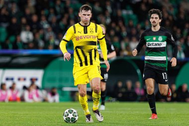 Pascal Gross, Sporting CP ve Borussia Dortmund (Maciej Rogowski) takımları arasında oynanan UEFA Şampiyonlar Ligi maçında görüldü.)