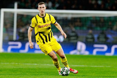 Nico Schlotterbeck UEFA Şampiyonlar Ligi maçında Sporting CP ve Borussia Dortmund (Maciej Rogowski) takımları arasında görüldü.)