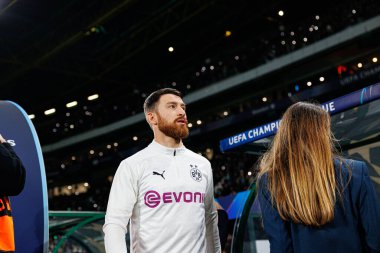 Salih Özcan, UEFA Şampiyonlar Ligi maçında Sporting CP ve Borussia Dortmund (Maciej Rogowski) takımları arasında görüldü.)