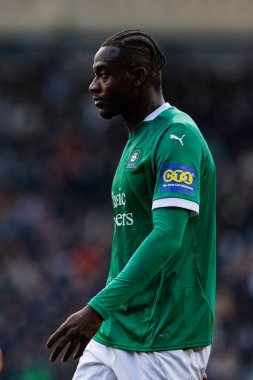 Stadyumdaki Plymouth Argyle FC ve Liverpool FC takımları arasında oynanan FA Cup 4. Raund karşılaşmasında Mustafa Bundu görüldü (Maciej Rogowski)