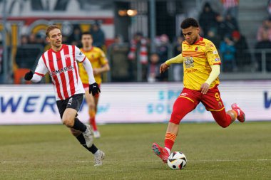 Mikkel Maigaard ve Lamine Diaby-Fadiga, PKO BP Ekstraklasa maçında Krakovia ve Jagiellonia Bialystok takımları arasında Stadion Cracovii im 'de görüldü. Jozefa Pilsudskiego (Maciej Rogowski)