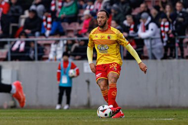 Enzo Ebosse PKO BP Ekstraklasa maçında Krakovia ve Jagiellonia Bialystok takımları arasında Stadion Cracovii im 'de görüldü. Jozefa Pilsudskiego (Maciej Rogowski)