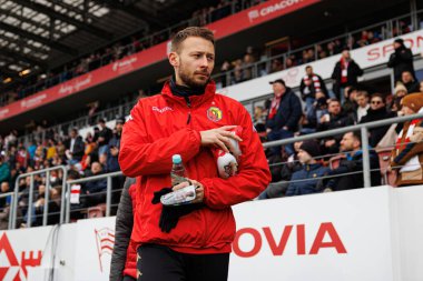 Jaroslaw Kubicki PKO BP Ekstraklasa maçında Krakovia ve Jagiellonia Bialystok takımları arasında Stadion Cracovii im 'de görüldü. Jozefa Pilsudskiego (Maciej Rogowski)