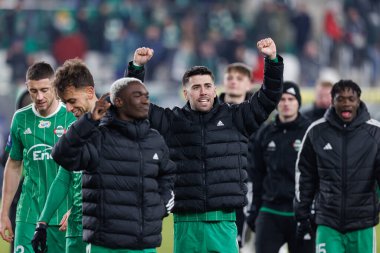 Radomiak 'ın oyuncuları PKO BP Ekstraklasa maçında Radomiak Radom ve Legia Warszawa takımları arasında Stadyum Miejski im' de kutlama yaparken görüldü. Braci Czachorow (Maciej Rogowski)