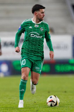 Roberto Alves seen during PKO BP Ekstraklasa game between teams of Radomiak Radom and Legia Warszawa at Stadion Miejski im. Braci Czachorow (Maciej Rogowski) clipart