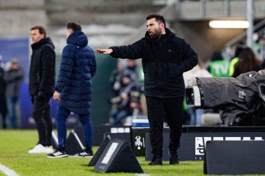 Goncalo Feio, PKO BP Ekstraklasa maçında Radomiak Radom ve Legia Warszawa takımları arasında Stadion Miejski im 'de görüldü. Braci Czachorow (Maciej Rogowski)