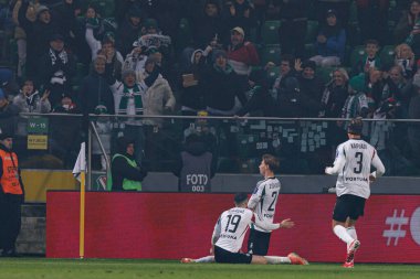 Jan Ziolkowski ve Ruben Vinagre, Puchar Polski maçında Stadion Miejski Legii Warszawa 'daki Legia Warszawa ve Jagiellonia Bialystok takımları arasında gol üstüne gol atarken görüldü. Jozefa Pilsudskiego (Maciej Rogowski)