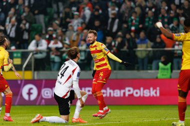 Jaroslaw Kubicki, Stadion Miejski Legii Warszawa 'daki Legia Warszawa ve Jagiellonia Bialystok takımları arasında oynanan Puchar Polski maçında attığı golü kutlarken görüldü. Jozefa Pilsudskiego (Maciej Rogowski)