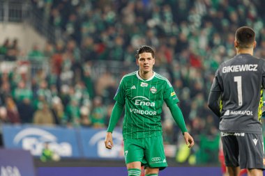 PKO BP Ekstraklasa maçında Radomiak Radom ve Widzew Lodz takımları arasında Stadion Miejski im 'de görüldü. Braci Czachorow (Maciej Rogowski)