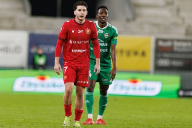 Jakub Lukowski ve Zie Ouattara, PKO BP Ekstraklasa maçında Radomiak Radom ve Widzew Lodz takımları arasında Stadion Miejski im 'de görüldü. Braci Czachorow (Maciej Rogowski)