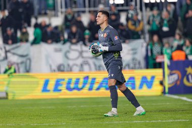 Rafal Gikiewicz, PKO BP Ekstraklasa maçında Radomiak Radom ve Widzew Lodz takımları arasında Stadion Miejski im 'de görüldü. Braci Czachorow (Maciej Rogowski)