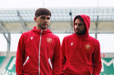 Noah Diliberto ve Fran Alvarez, PKO BP Ekstraklasa maçında Radomiak Radom ve Widzew Lodz takımları arasında Stadion Miejski im 'de görüldüler. Braci Czachorow (Maciej Rogowski)