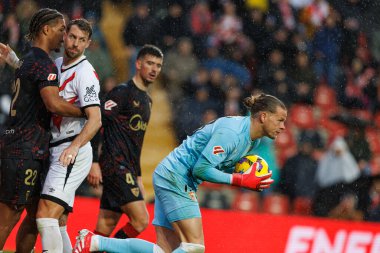 Orjan Nyland, Estadio de Vallecas 'ta Rayo Vallecano ve Sevilla FC takımları arasında oynanan LaLiga EA SPORTS maçı sırasında görüldü (Maciej Rogowski)