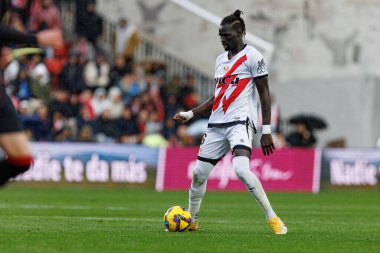 Pathe Ciss, Estadio de Vallecas 'ta Rayo Vallecano ve Sevilla FC takımları arasında oynanan LaLiga EA SPORTS maçı sırasında görüldü (Maciej Rogowski)