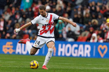 Estadio de Vallecas 'ta Rayo Vallecano ve Sevilla FC takımları arasında oynanan LaLiga EA SPORTS maçı sırasında Florian Lejeune görüldü (Maciej Rogowski)