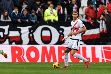 Estadio de Vallecas 'ta Rayo Vallecano ve Sevilla FC takımları arasında oynanan LaLiga EA SPORTS maçı sırasında Florian Lejeune görüldü (Maciej Rogowski)