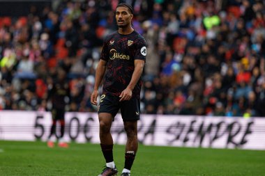 Loic Bade, Estadio de Vallecas 'ta Rayo Vallecano ve Sevilla FC takımları arasında oynanan LaLiga EA SPORTS maçı sırasında görüldü (Maciej Rogowski)