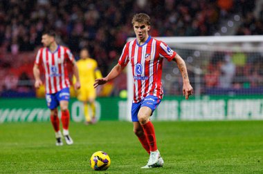 Lucas Barrios, Atletico de Madrid takımları ile Estadio Civitas Metropolitano 'daki (Maciej Rogowski)
