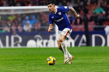 Yuri Berchiche LaLiga EA SPORTS maçı sırasında Estadio Civitas Metropolitano 'daki Atletico de Madrid ve Athletic Club takımları arasında görüldü (Maciej Rogowski)